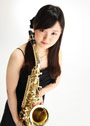 サックス奏者　大和田仁美様